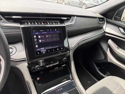 2025 Jeep Grand Cherokee Laredo X