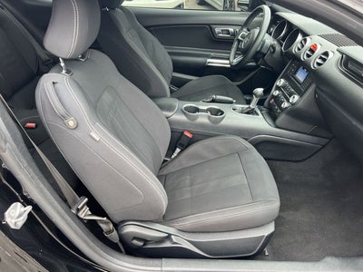 2021 Ford Mustang EcoBoost