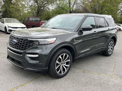 2022 Ford Explorer ST-Line
