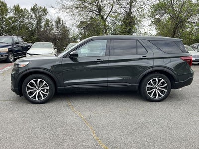 2022 Ford Explorer ST-Line