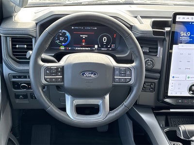 2024 Ford F-150 Lightning Flash