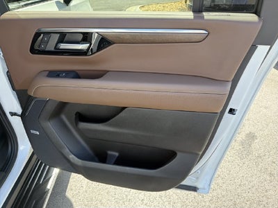 2025 Chevrolet Suburban High Country