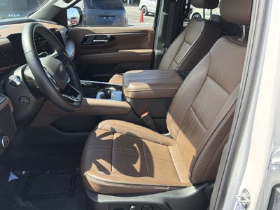 2025 Chevrolet Suburban High Country