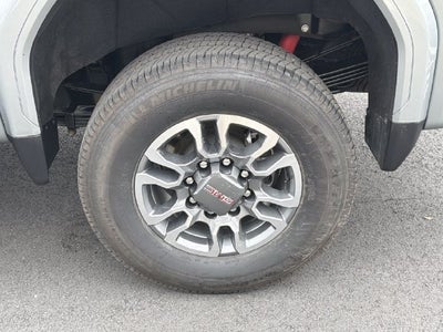 2024 GMC Sierra 2500HD SLT