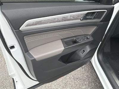 2023 Volkswagen Atlas Cross Sport 2.0T SE w/Technology
