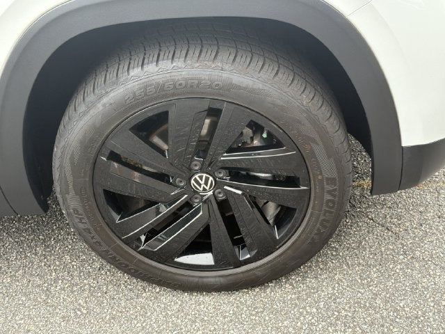 2023 Volkswagen Atlas Cross Sport 2.0T SE w/Technology