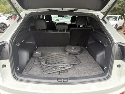 2023 Volkswagen Atlas Cross Sport 2.0T SE w/Technology