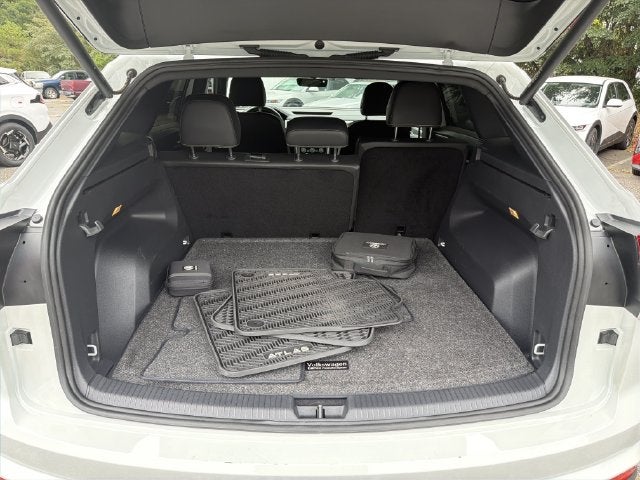 2023 Volkswagen Atlas Cross Sport 2.0T SE w/Technology