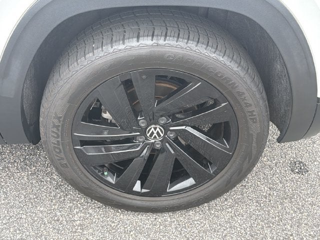 2023 Volkswagen Atlas Cross Sport 2.0T SE w/Technology