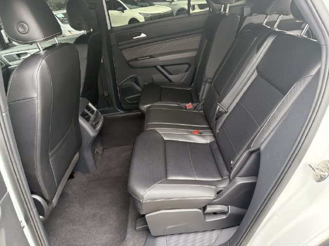 2023 Volkswagen Atlas Cross Sport 2.0T SE w/Technology