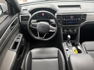 2023 Volkswagen Atlas Cross Sport 2.0T SE w/Technology