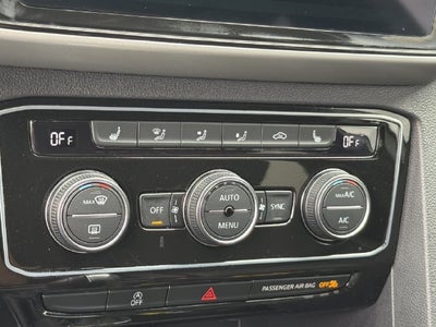 2023 Volkswagen Atlas Cross Sport 2.0T SE w/Technology