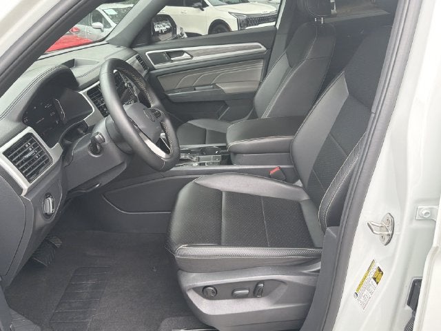 2023 Volkswagen Atlas Cross Sport 2.0T SE w/Technology