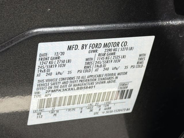 2020 Ford Edge Titanium