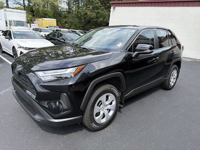 2025 Toyota RAV4 LE