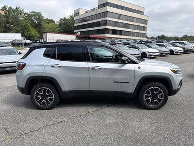 2024 Jeep Compass Trailhawk