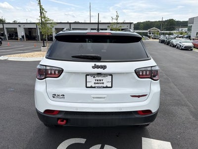 2025 Jeep Compass Trailhawk