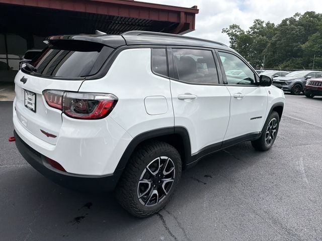 2024 Jeep Compass Trailhawk