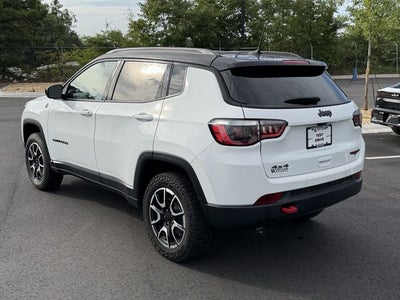2024 Jeep Compass Trailhawk
