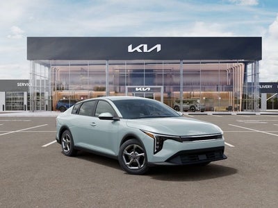 2026 Kia K4 LXS