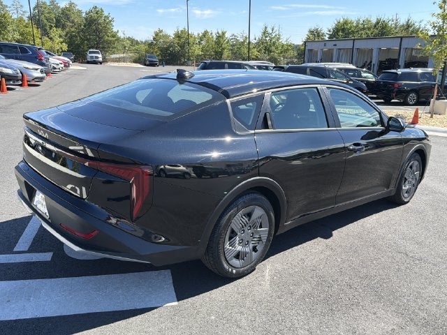 2025 Kia K4 LX