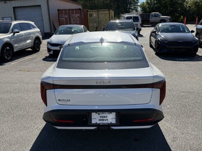 2026 Kia K4 LXS