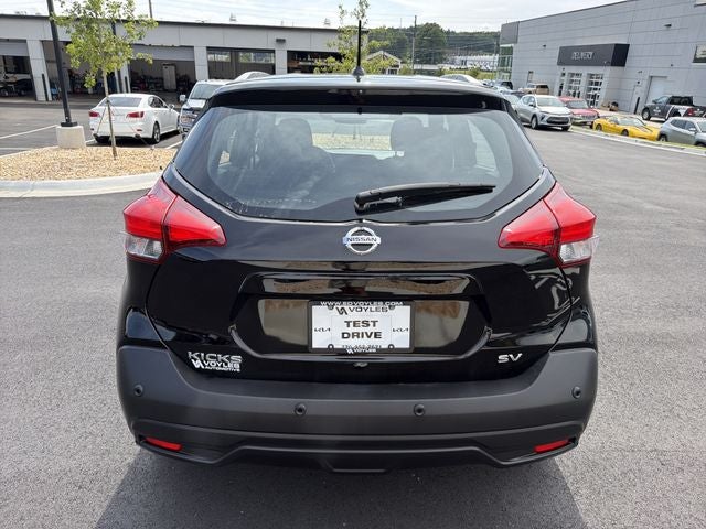 2020 Nissan Kicks SV