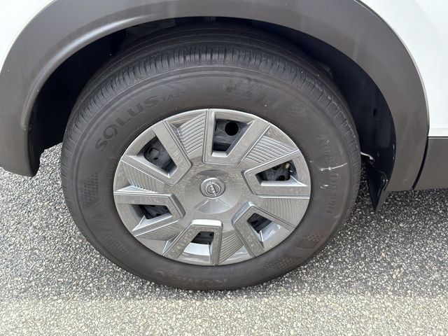 2025 Nissan Kicks S