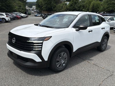 2025 Nissan Kicks S
