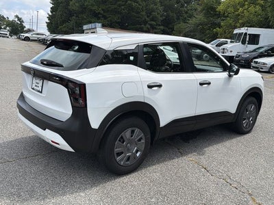 2025 Nissan Kicks S
