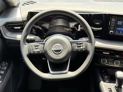 2025 Nissan Kicks S