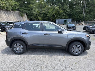 2025 Nissan Kicks S