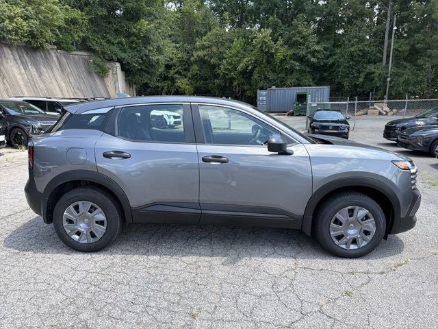 2025 Nissan Kicks S