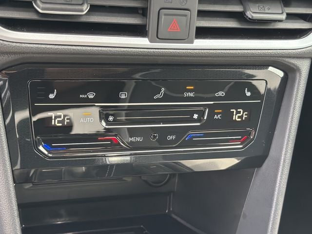 2025 Volkswagen Taos 1.5T SE