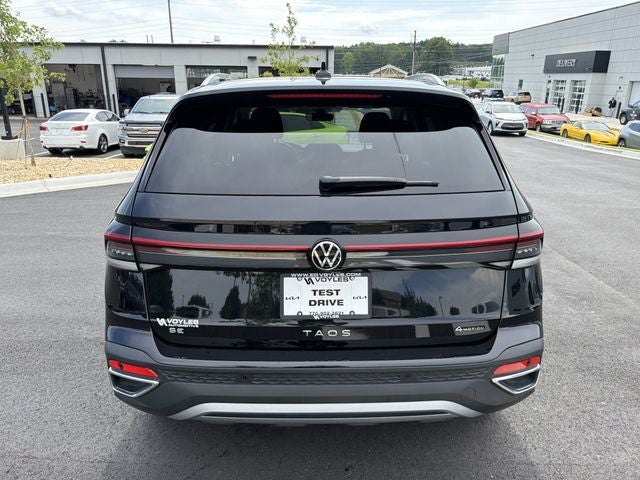 2025 Volkswagen Taos 1.5T SE