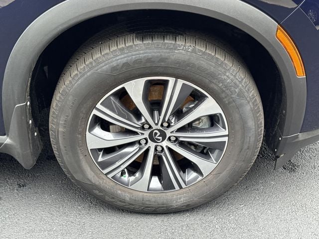 2022 INFINITI QX60 PURE