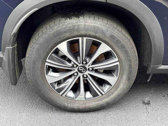 2022 INFINITI QX60 PURE