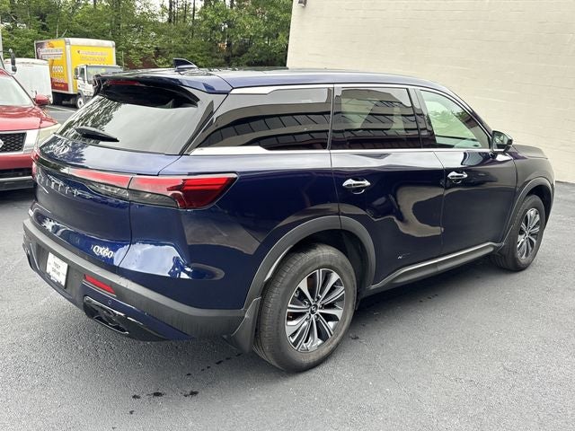 2022 INFINITI QX60 PURE