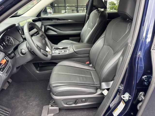2022 INFINITI QX60 PURE
