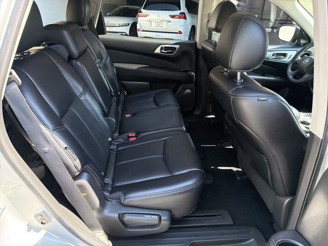 2019 Nissan Pathfinder SL