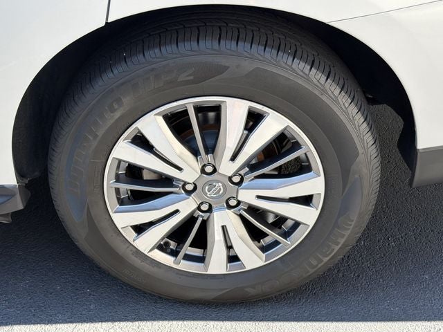 2019 Nissan Pathfinder SL