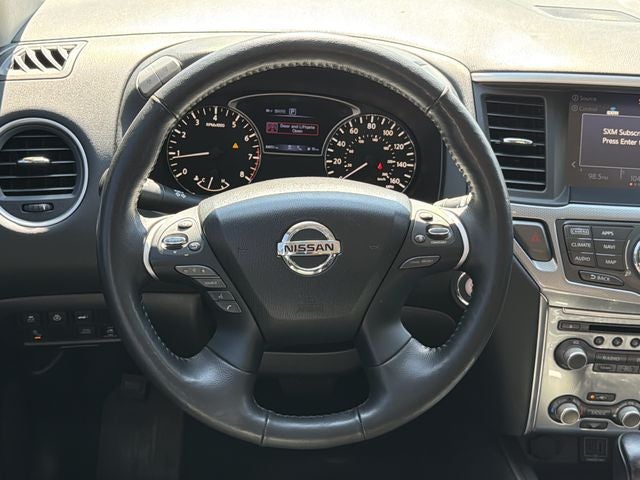 2019 Nissan Pathfinder SL