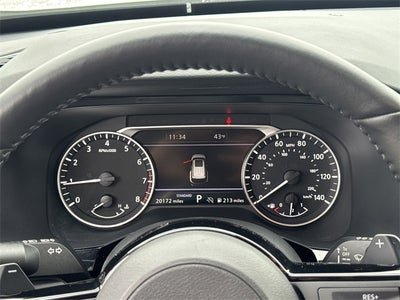 2024 Nissan Pathfinder SL