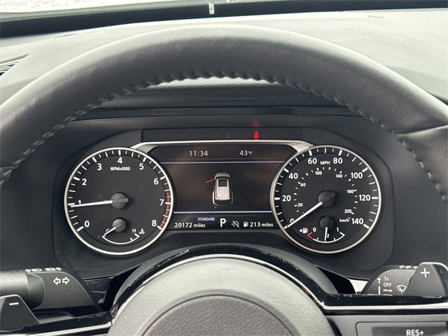 2024 Nissan Pathfinder SL