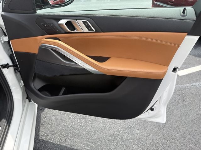 2022 BMW X6 xDrive40i