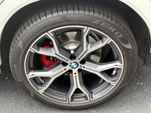 2022 BMW X6 xDrive40i