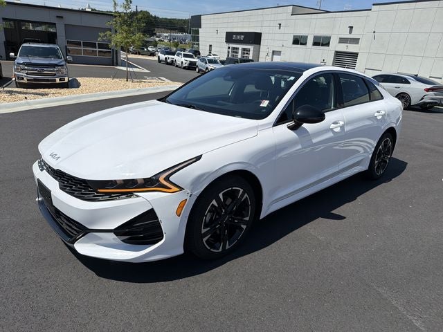 2024 Kia K5 GT-Line