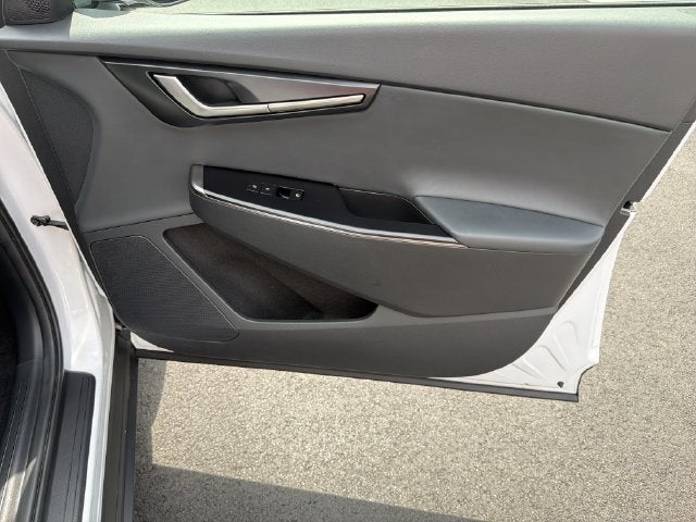 2025 Kia EV6 Light