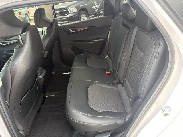 2025 Kia EV6 Light