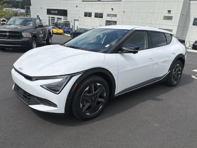 2025 Kia EV6 Light